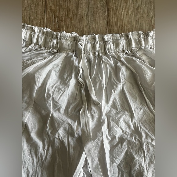 Burning Torch Women’s White Bloomer Shorts Cotton Drawstring - Size Medium - Picture 2 of 7